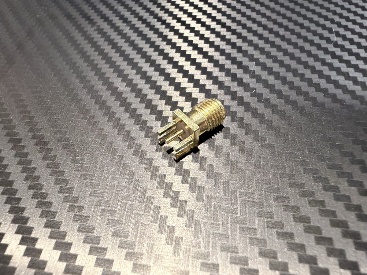 RP-SMA Male Stecker — PCB-Montage