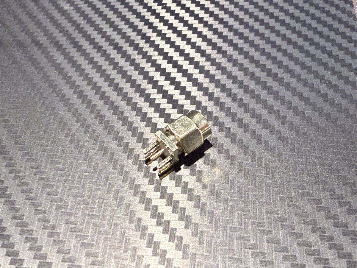 RP-SMA Female Buchse — PCB-Montage