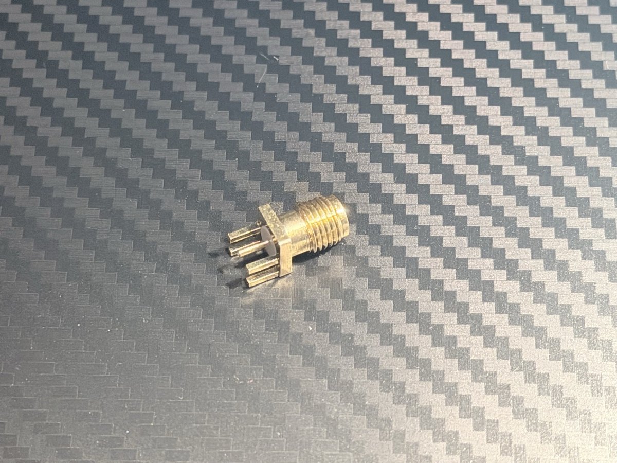SMA Female Buchse — PCB-Montage